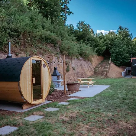 Dom wakacyjny Nad Kocabou